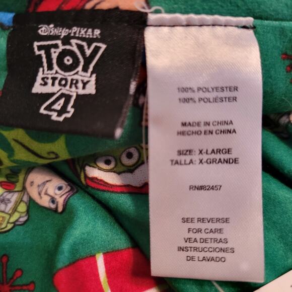 Disney Pixar Toy Story 4 Holiday Pajama Set Green Size XL Buzz Woody Jessie NWT - Picture 2 of 12